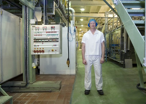 Photo:Portrait of Michael Randell working the production machinery at Pasta Foods