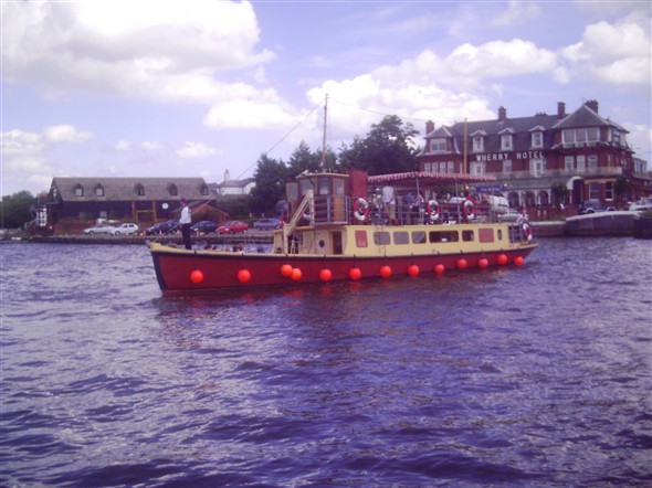 Photo:southern belle oulton broad